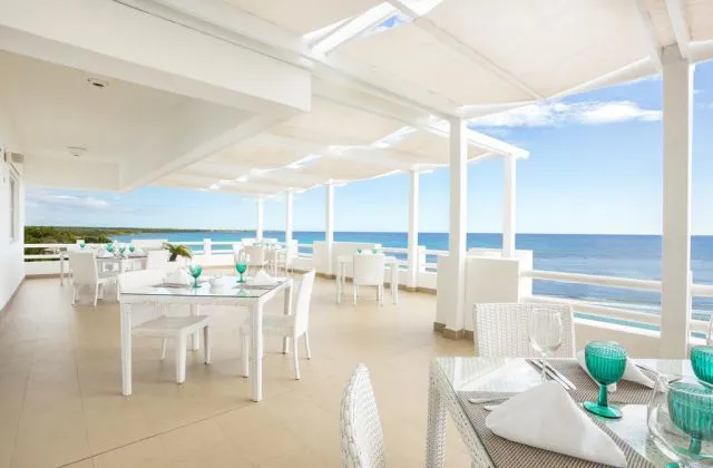 Hotel Be Live Hamaca Suites restaurant sea view